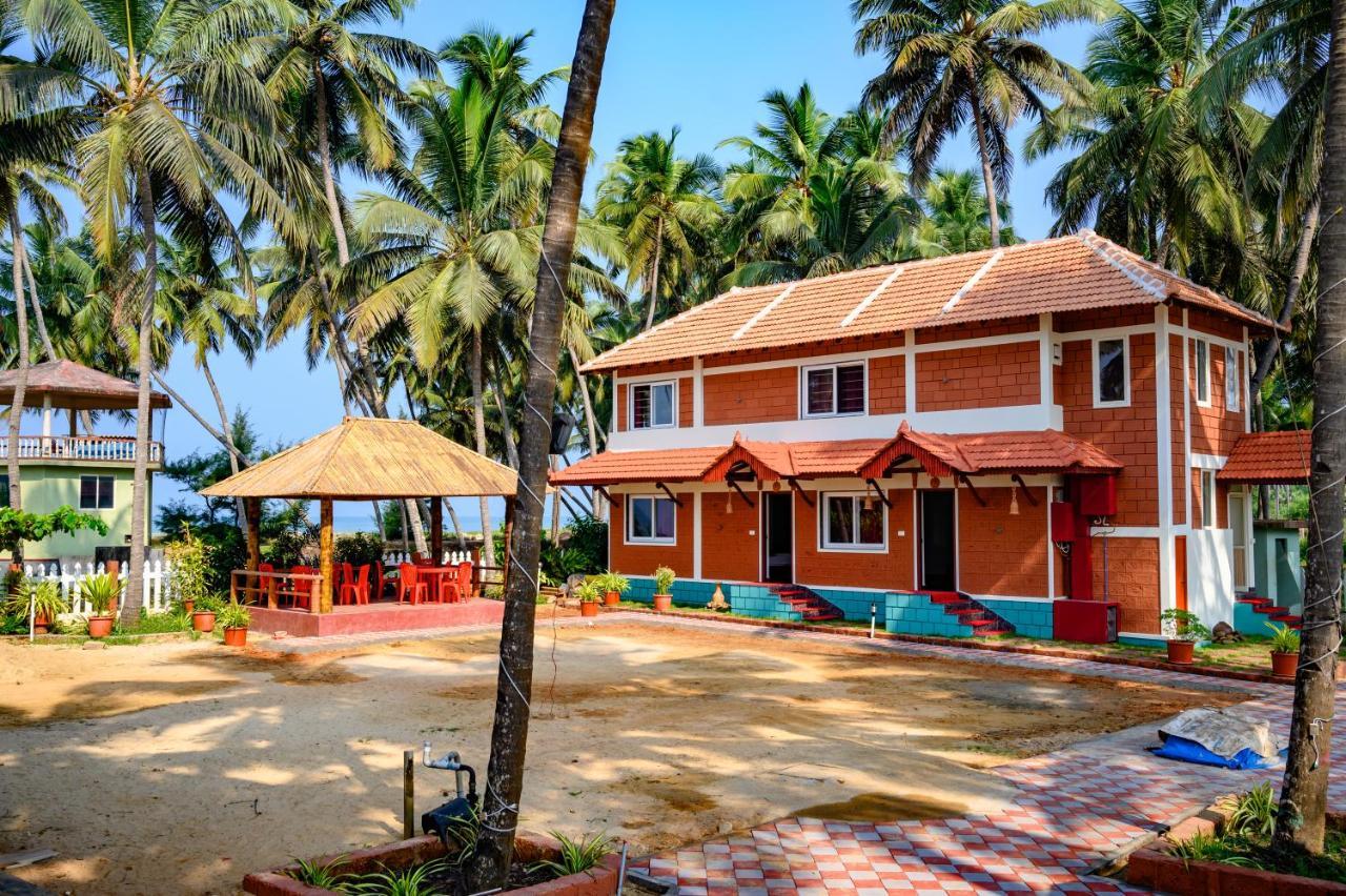 Glucklich Beach Cottages クンダプラ エクステリア 写真