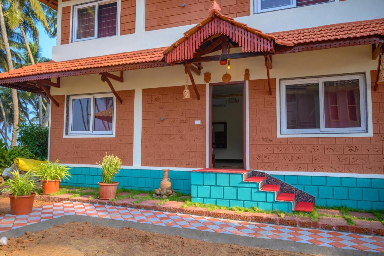 Glucklich Beach Cottages クンダプラ エクステリア 写真