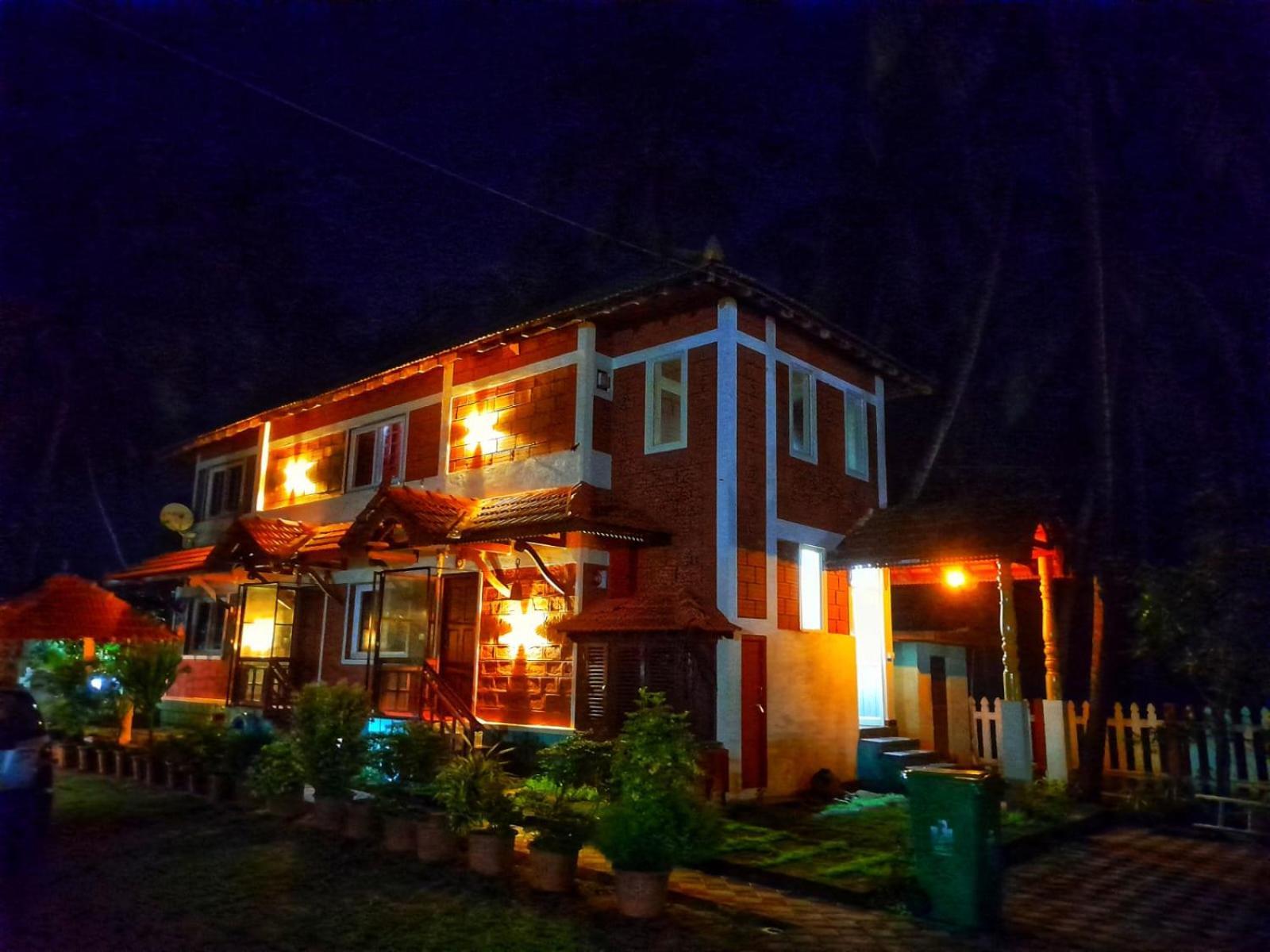 Glucklich Beach Cottages クンダプラ エクステリア 写真