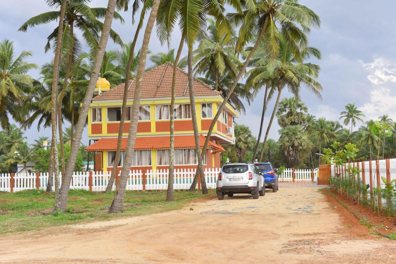 Glucklich Beach Cottages クンダプラ エクステリア 写真